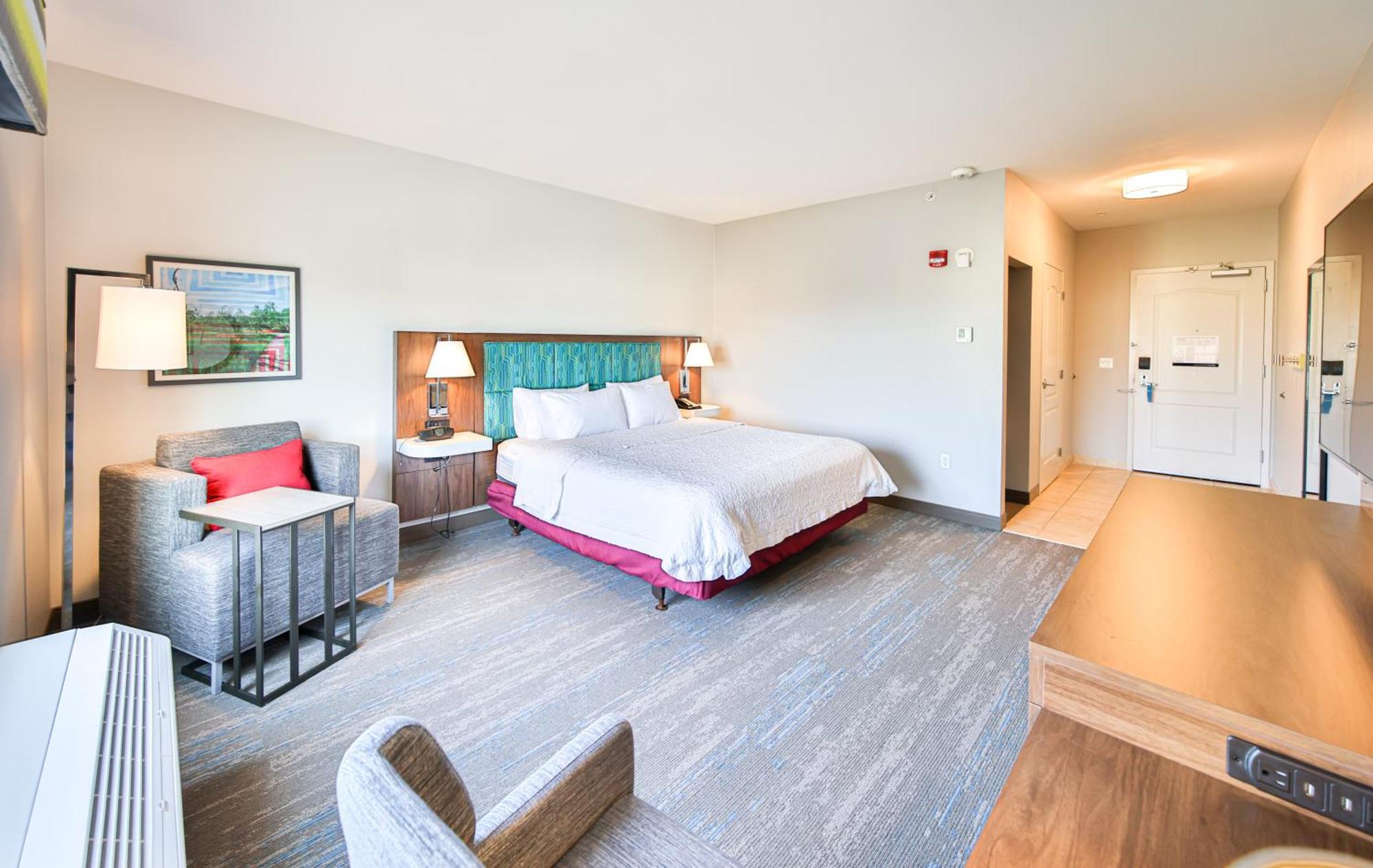 Hampton Inn & Suites By Hilton Seattle/Kent Habitación foto